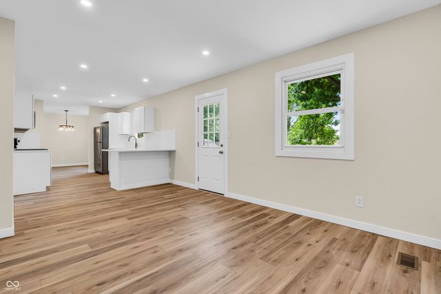 7849 E County Road 200 N, Avon, IN 46123