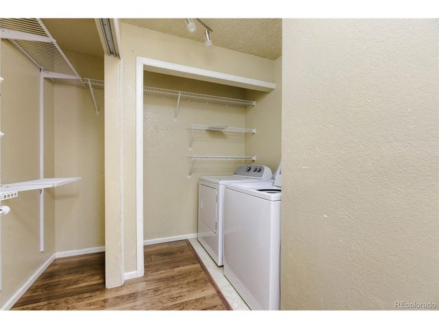 5755 W Atlantic Pl 202, Lakewood, CO 80227