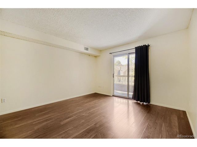 5755 W Atlantic Pl 202, Lakewood, CO 80227