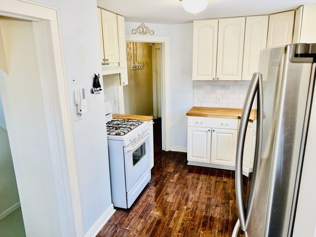 314 E Elm Street, Lombard, IL 60148