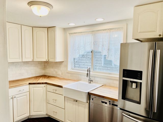 314 E Elm Street, Lombard, IL 60148