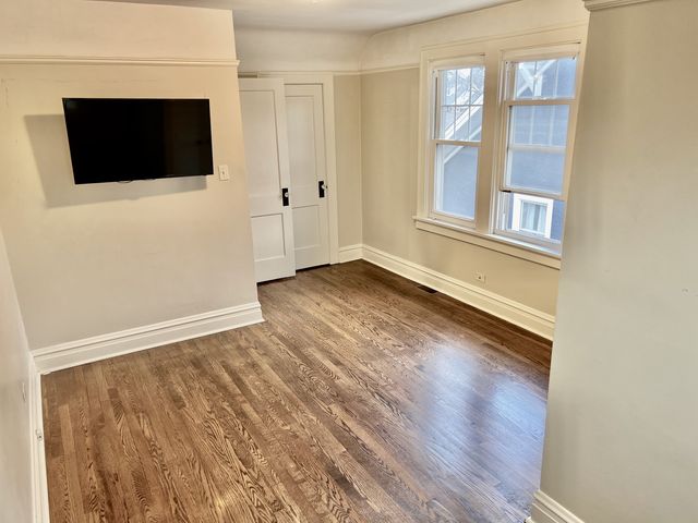 314 E Elm Street, Lombard, IL 60148