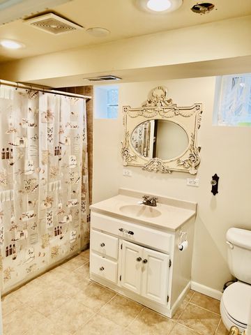 314 E Elm Street, Lombard, IL 60148