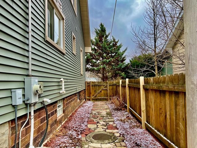 314 E Elm Street, Lombard, IL 60148