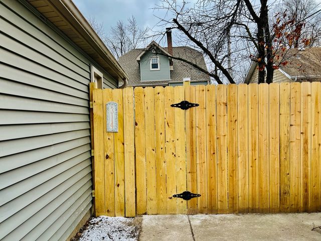 314 E Elm Street, Lombard, IL 60148