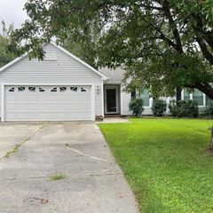 2715 Castle Croft Road, Greensboro, NC 27407
