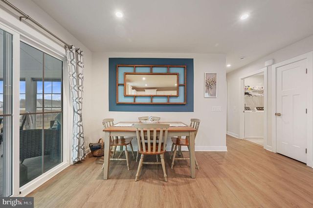 302 ALEZACH DR, Dover, DE 19901