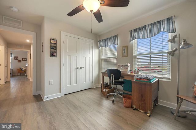 302 ALEZACH DR, Dover, DE 19901