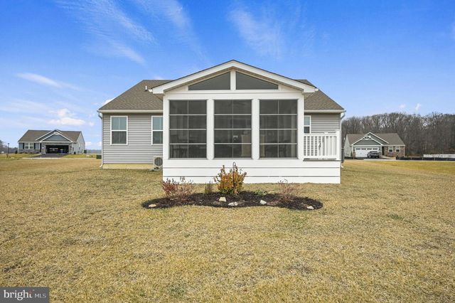 302 ALEZACH DR, Dover, DE 19901