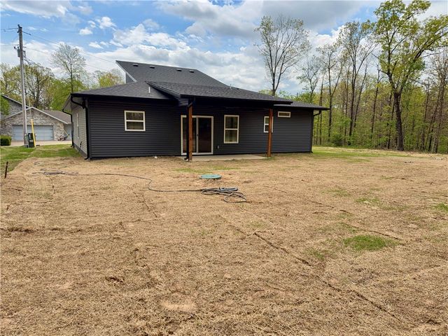4 Shetland Circle, Bella Vista, AR 72715
