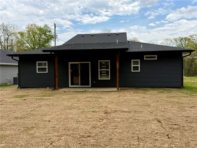 4 Shetland Circle, Bella Vista, AR 72715