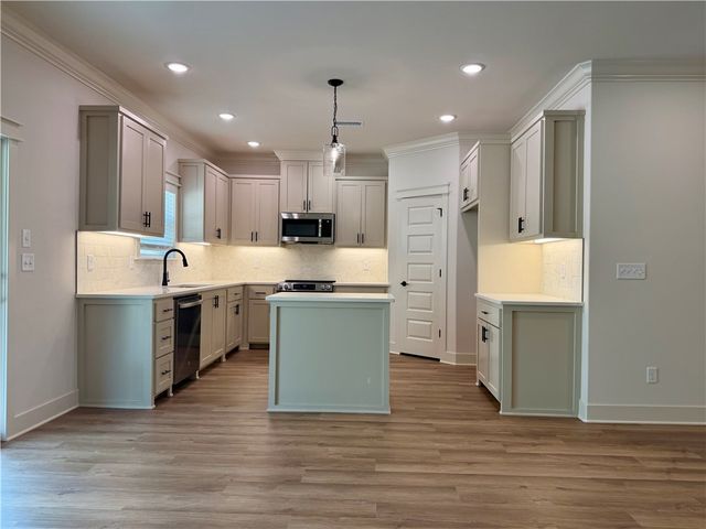 4 Shetland Circle, Bella Vista, AR 72715