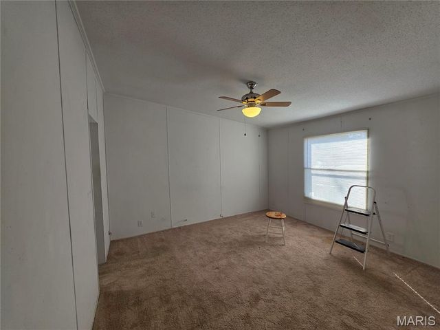 15305 Texas Road, St Robert, MO 65584