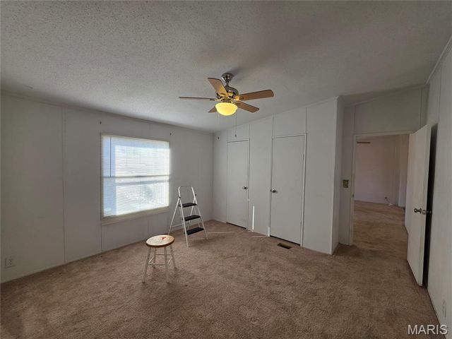 15305 Texas Road, St Robert, MO 65584