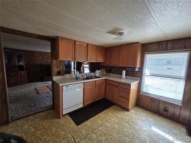 15305 Texas Road, St Robert, MO 65584