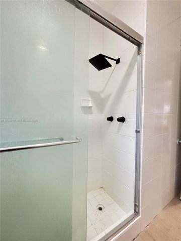 2035 NW 26th St 0, Miami, FL 33142