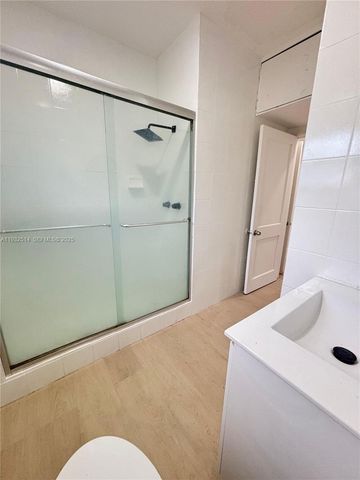 2035 NW 26th St 0, Miami, FL 33142