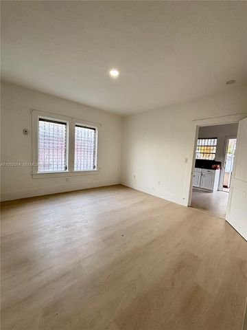 2035 NW 26th St 0, Miami, FL 33142