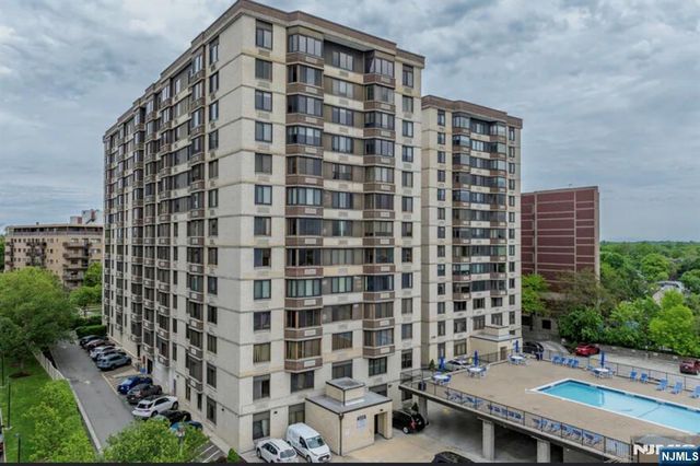326 Prospect Avenue 11G, Hackensack, NJ 07601