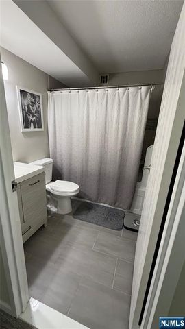 326 Prospect Avenue 11G, Hackensack, NJ 07601