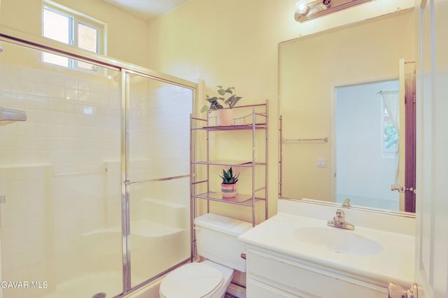 44023 Quarter Street, Lancaster, CA 93536