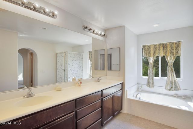 44023 Quarter Street, Lancaster, CA 93536