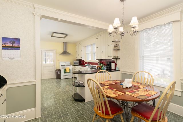 505 N Broad Street, Edenton, NC 27932