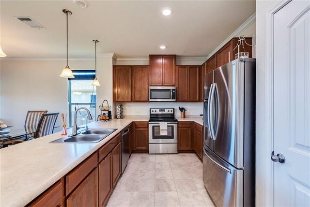 13713 James Garfield ST, Manor, TX 78653