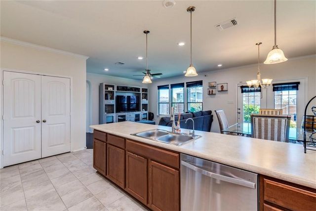 13713 James Garfield ST, Manor, TX 78653