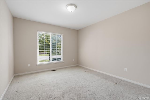 49329 Village Pointe Drive, Shelby Charter Township, MI 48315