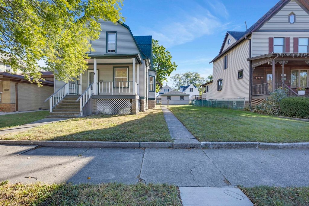 13331 S Commercial Avenue, Chicago, IL 60633