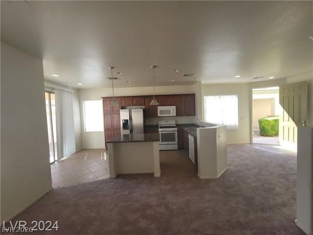3665 Remington Grove Avenue, North Las Vegas, NV 89081