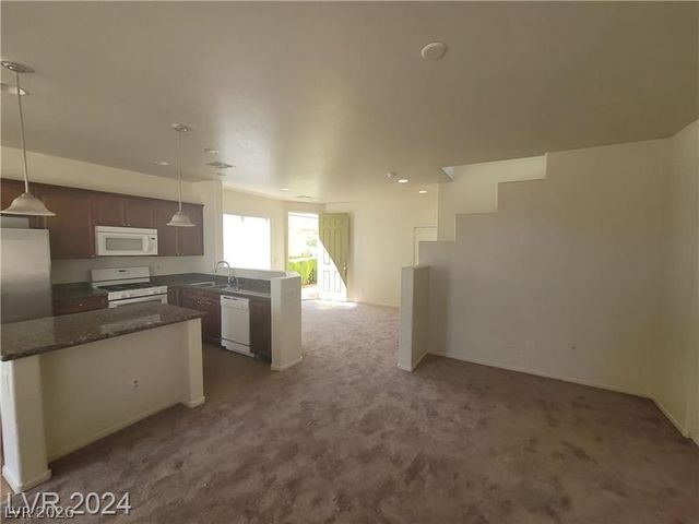 3665 Remington Grove Avenue, North Las Vegas, NV 89081