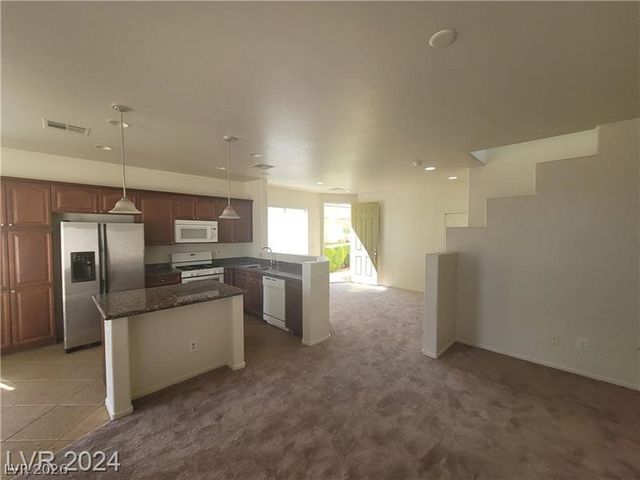 3665 Remington Grove Avenue, North Las Vegas, NV 89081