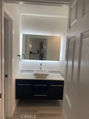 5460 White Oak Avenue E123, Encino, CA 91316