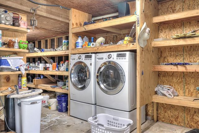 132 S Gulf St, Port Aransas, TX 78373
