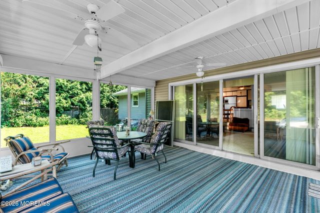 4 Dickinson Avenue, Toms River, NJ 08753