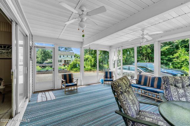 4 Dickinson Avenue, Toms River, NJ 08753