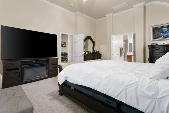 8121 Rock Elm Road, Fort Worth, TX 76131