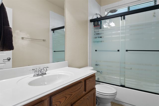 8121 Rock Elm Road, Fort Worth, TX 76131