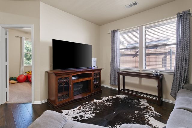 8121 Rock Elm Road, Fort Worth, TX 76131