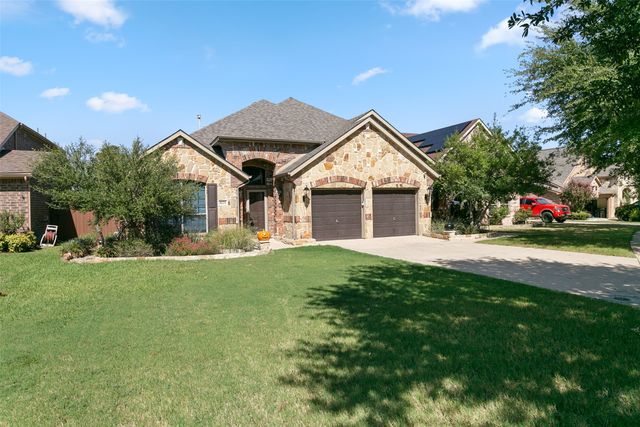 8121 Rock Elm Road, Fort Worth, TX 76131
