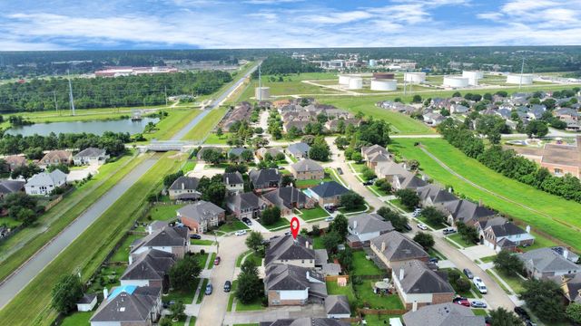 6803 Chapelfield Lane, Houston, TX 77049