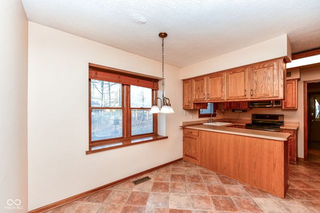 10700 E 106th Street, Fishers, IN 46037