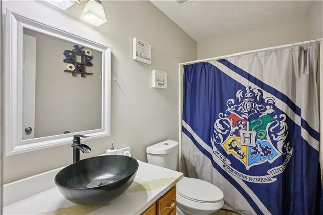 224 Solomon Drive, Ellenwood, GA 30294