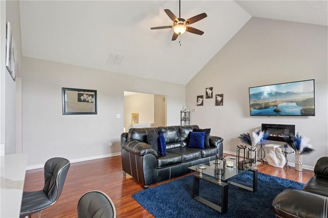 224 Solomon Drive, Ellenwood, GA 30294