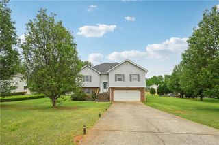 224 Solomon Drive, Ellenwood, GA 30294