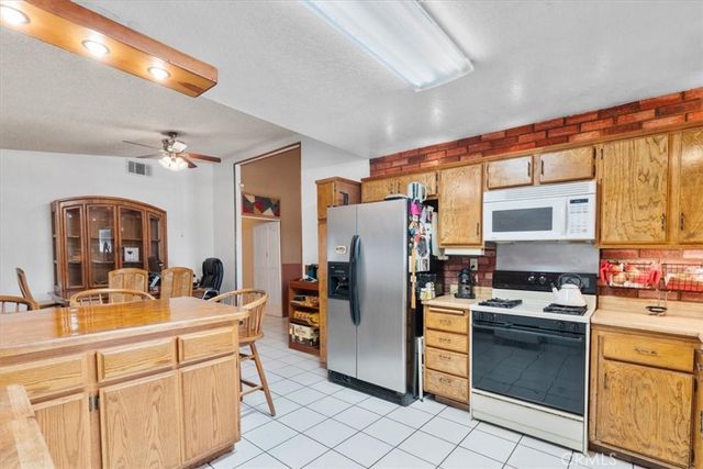 6765 Jadeite, Alta Loma, CA 91701