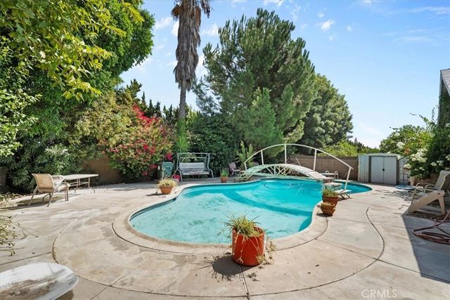 6765 Jadeite, Alta Loma, CA 91701