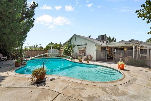 6765 Jadeite, Alta Loma, CA 91701